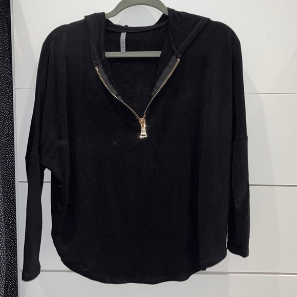 Reddress NWT zip hoodie - Picture 1 of 4